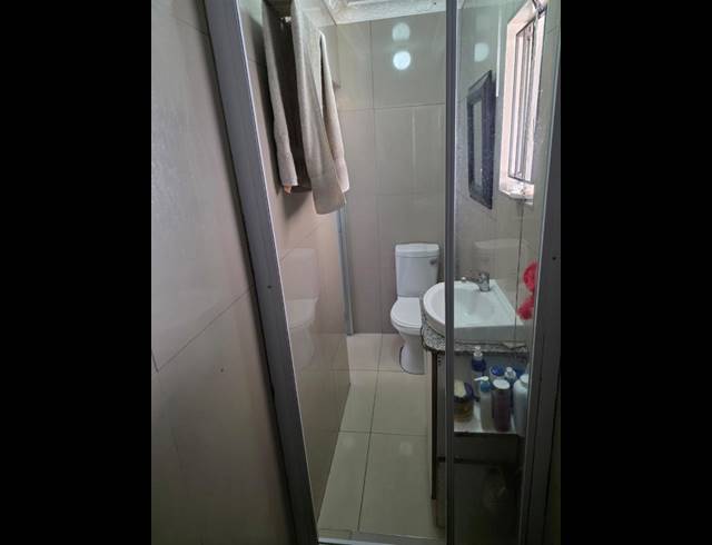 2 BEDROOM HOUSE FOR SALE IN SHALLCROSS